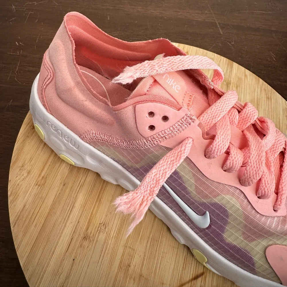 Nike Renew Lucent Women's‎ size 7 [read description]